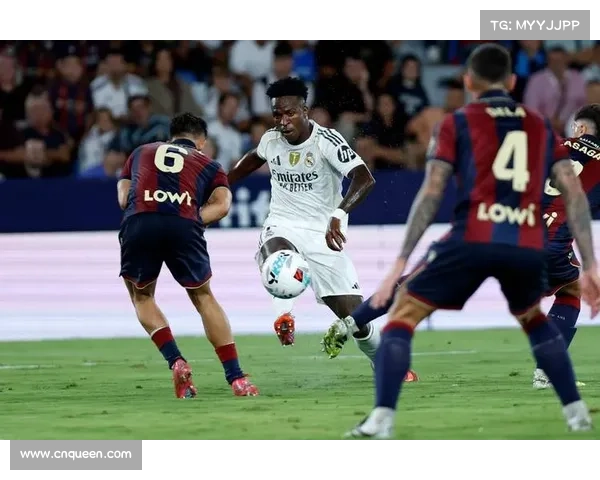 特瓦斯公开抨击皇马：惯用虚假信息向西甲施压