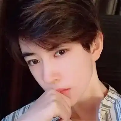 邱湛蓝